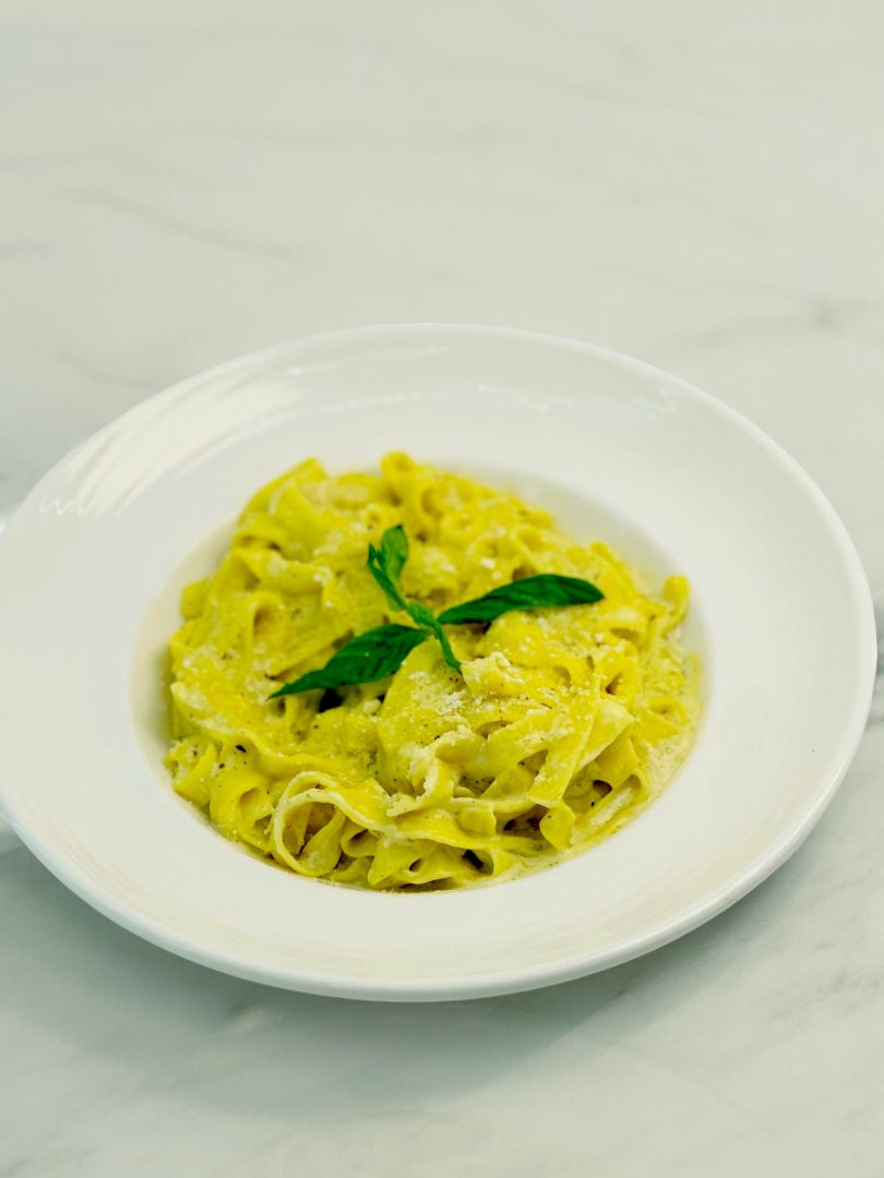 Tavuklu Mantarlı Fettuccine
